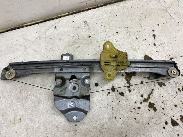 bontott RENAULT CLIO IV Bal első Ablakemelő Szerkezet (Elektromos)