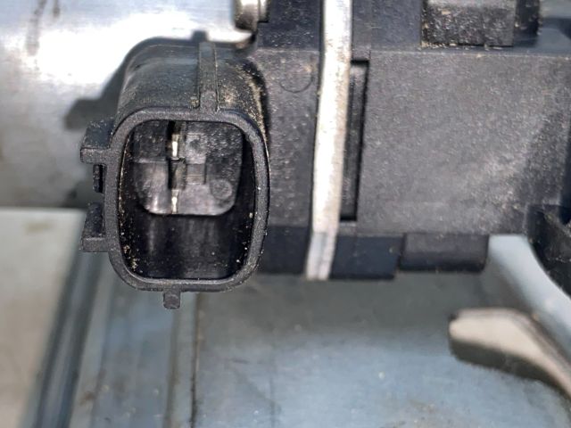 bontott RENAULT CLIO IV Bal első Ablakemelő Szerkezet (Elektromos)