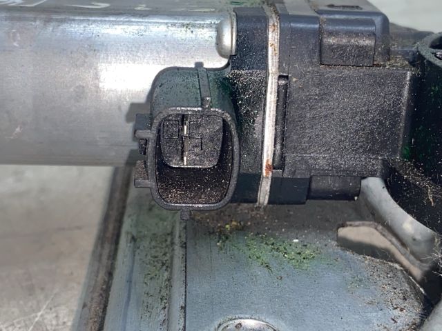 bontott RENAULT CLIO IV Bal első Ablakemelő Szerkezet (Elektromos)