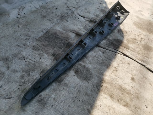 bontott RENAULT CLIO IV Bal első Ajtó Díszléc