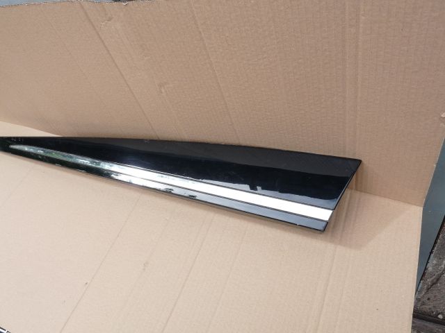 bontott RENAULT CLIO IV Bal első Ajtó Díszléc