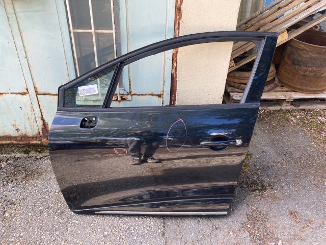 bontott RENAULT CLIO IV Bal első Ajtó (Részeivel)