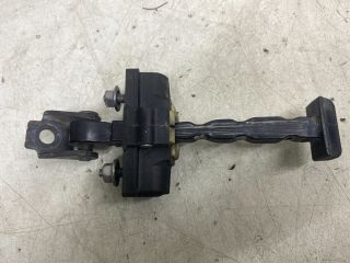 bontott RENAULT CLIO IV Bal első Ajtóhatároló