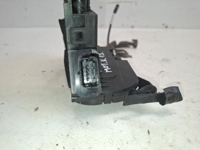 bontott RENAULT CLIO IV Bal első Ajtózár