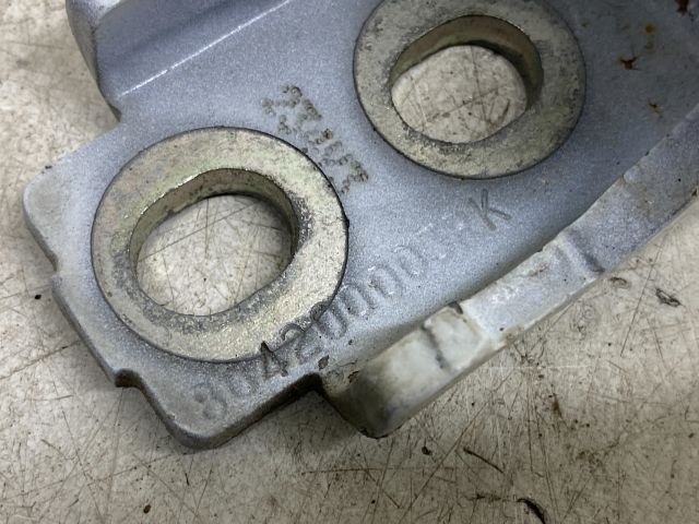 bontott RENAULT CLIO IV Bal első Alsó Zsanér