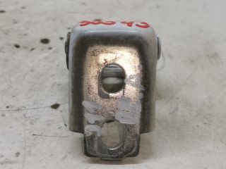 bontott RENAULT CLIO IV Bal első Alsó Zsanér