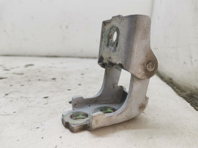 bontott RENAULT CLIO IV Bal első Alsó Zsanér