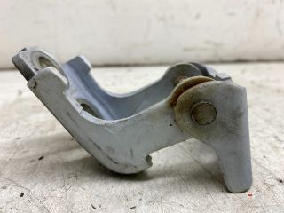 bontott RENAULT CLIO IV Bal első Alsó Zsanér