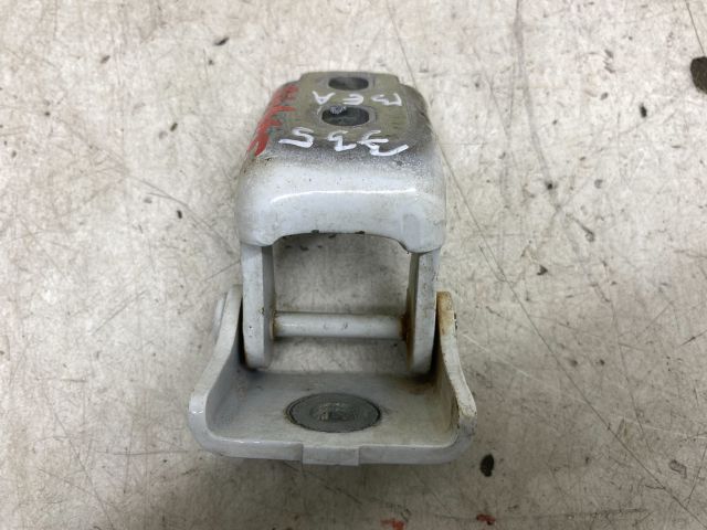 bontott RENAULT CLIO IV Bal első Alsó Zsanér