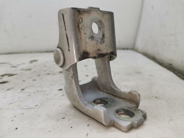 bontott RENAULT CLIO IV Bal első Alsó Zsanér