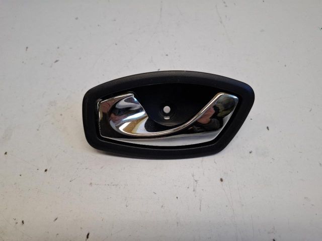 bontott RENAULT CLIO IV Bal első Belső Kilincs