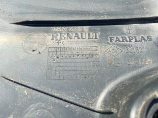 bontott RENAULT CLIO IV Bal első Belső Küszöb Burkolat