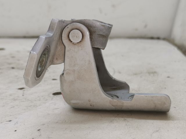 bontott RENAULT CLIO IV Bal első Felső Zsanér