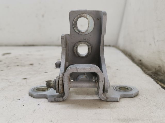 bontott RENAULT CLIO IV Bal első Felső Zsanér