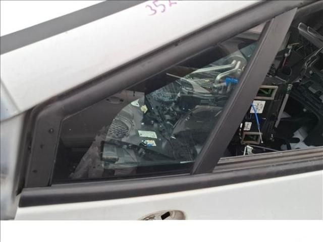 bontott RENAULT CLIO IV Bal első Fixüveg (Ajtóban)