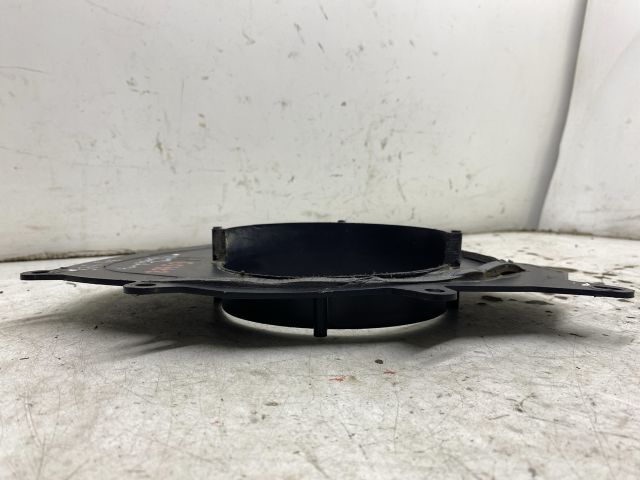 bontott RENAULT CLIO IV Bal első Hangszóró Burkolat