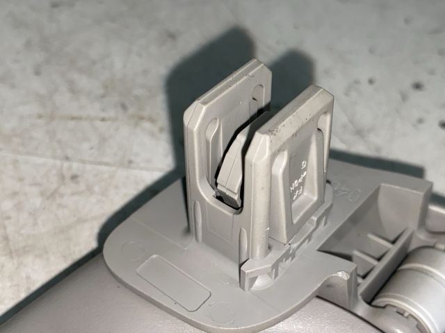 bontott RENAULT CLIO IV Bal első Kapaszkodó (Felső)