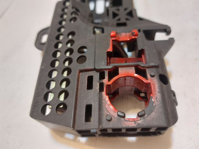 bontott RENAULT CLIO IV Bal első Külső Kilincsfészek