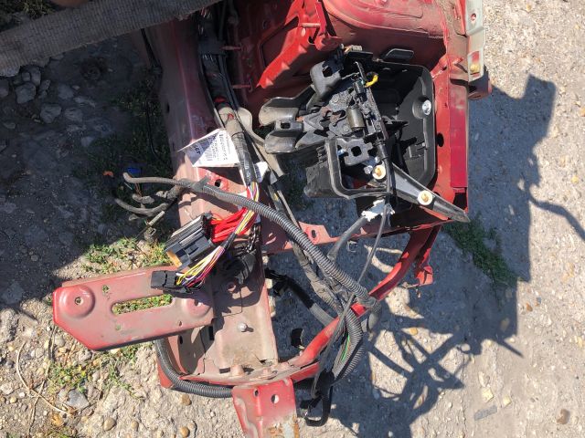 bontott RENAULT CLIO IV Bal első Negyed Karosszéria Csomag