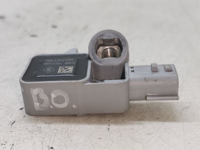 bontott RENAULT CLIO IV Bal első Oldal Ütközés Érzékelő