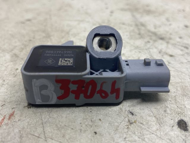 bontott RENAULT CLIO IV Bal első Oldal Ütközés Érzékelő