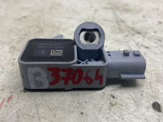 bontott RENAULT CLIO IV Bal első Oldal Ütközés Érzékelő