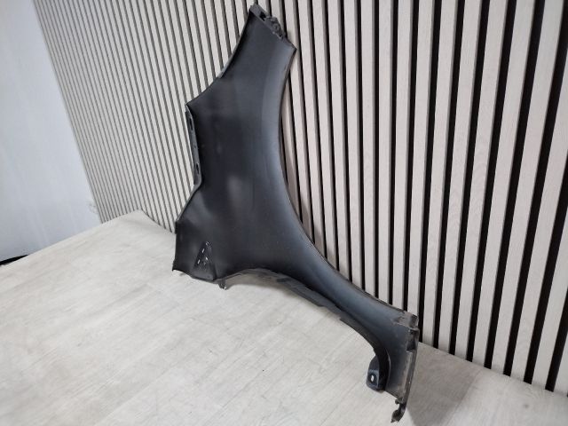 bontott RENAULT CLIO IV Bal első Sárvédő