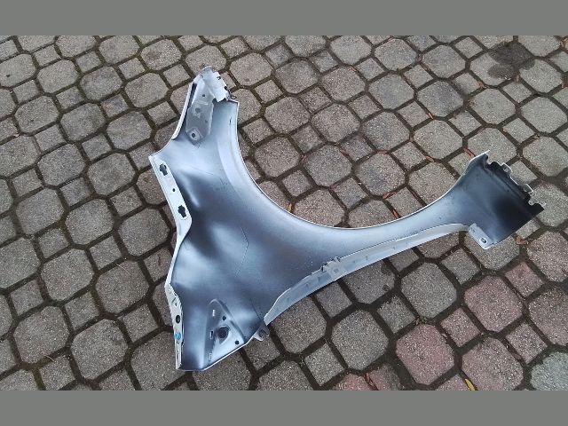 bontott RENAULT CLIO IV Bal első Sárvédő