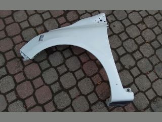 bontott RENAULT CLIO IV Bal első Sárvédő