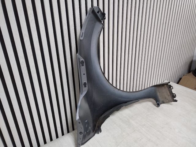 bontott RENAULT CLIO IV Bal első Sárvédő