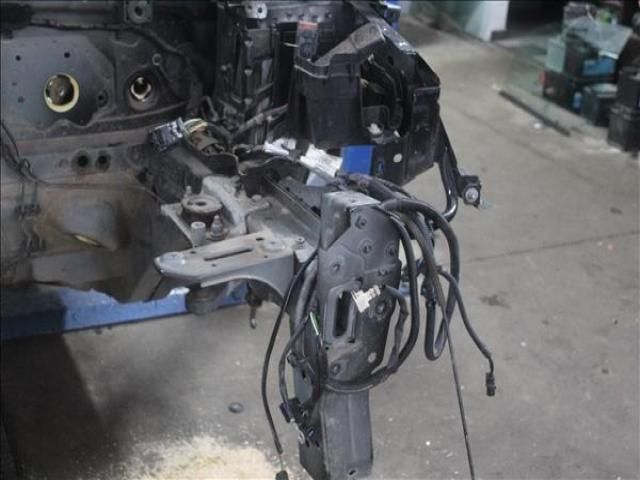 bontott RENAULT CLIO IV Bal első Ütközéscsillapító