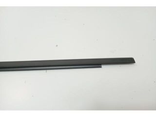 bontott RENAULT CLIO IV Bal első Vízlehúzó Gumicsík