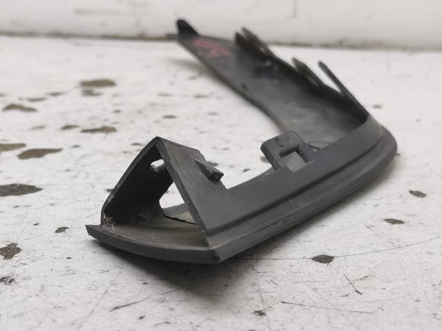 bontott RENAULT CLIO IV Bal Fényszóró Bajusz Díszléc