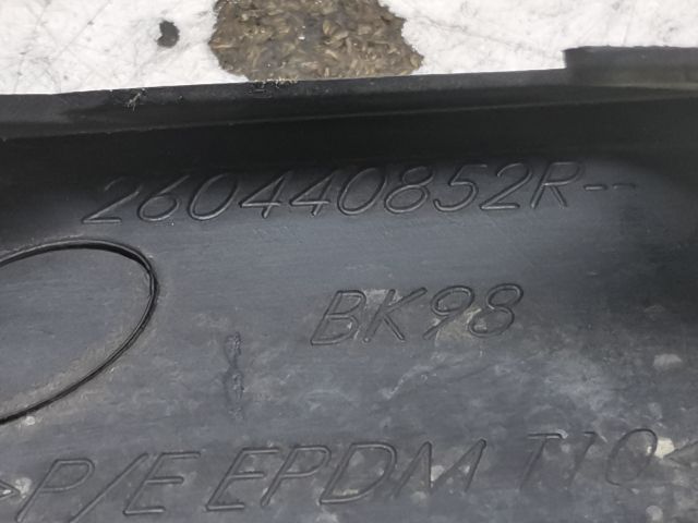 bontott RENAULT CLIO IV Bal Fényszóró Bajusz Díszléc