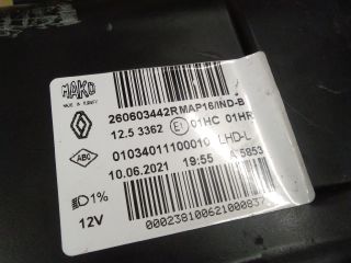 bontott RENAULT CLIO IV Bal Fényszóró