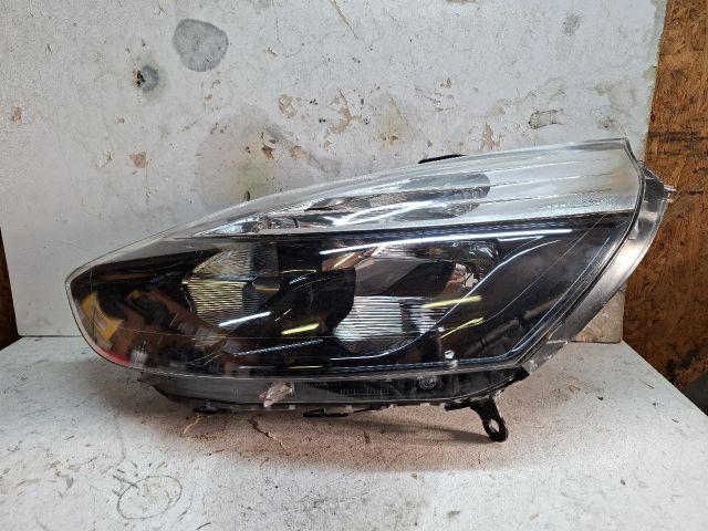 bontott RENAULT CLIO IV Bal Fényszóró