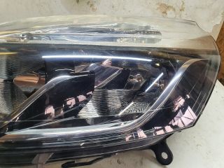 bontott RENAULT CLIO IV Bal Fényszóró