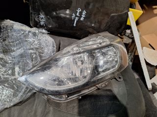 bontott RENAULT CLIO IV Bal Fényszóró