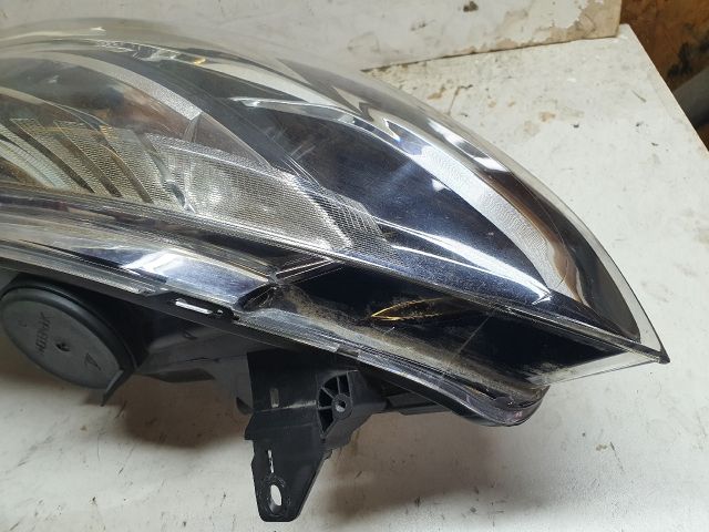 bontott RENAULT CLIO IV Bal Fényszóró