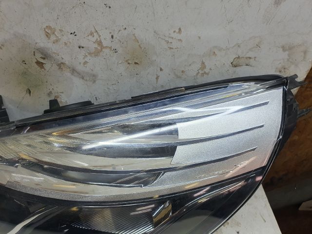 bontott RENAULT CLIO IV Bal Fényszóró