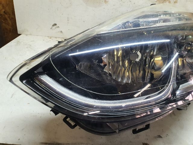 bontott RENAULT CLIO IV Bal Fényszóró