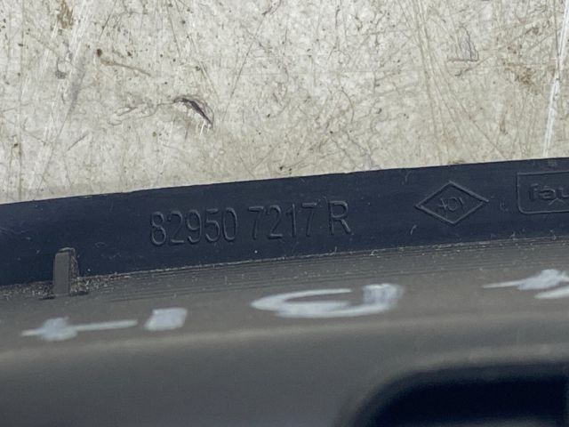 bontott RENAULT CLIO IV Bal hátsó Ablakemelő Kapcsoló