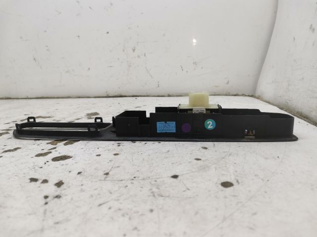 bontott RENAULT CLIO IV Bal hátsó Ablakemelő Kapcsoló