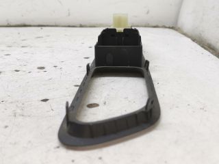 bontott RENAULT CLIO IV Bal hátsó Ablakemelő Kapcsoló