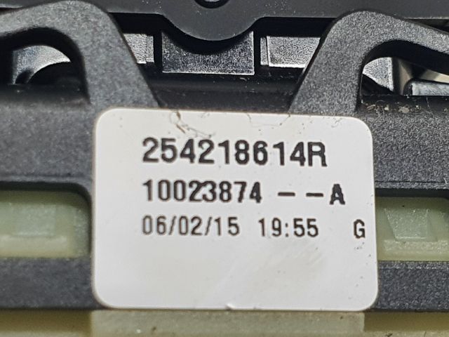 bontott RENAULT CLIO IV Bal hátsó Ablakemelő Kapcsoló