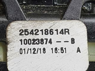 bontott RENAULT CLIO IV Bal hátsó Ablakemelő Kapcsoló