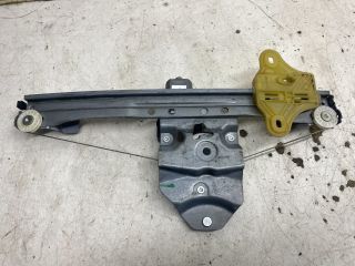 bontott RENAULT CLIO IV Bal hátsó Ablakemelő Szerkezet (Elektromos)