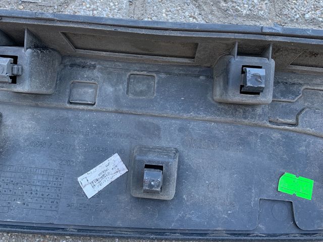 bontott RENAULT CLIO IV Bal hátsó Ajtó Díszléc