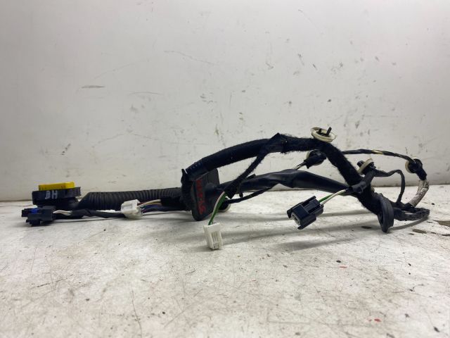 bontott RENAULT CLIO IV Bal hátsó Ajtó Kábelköteg