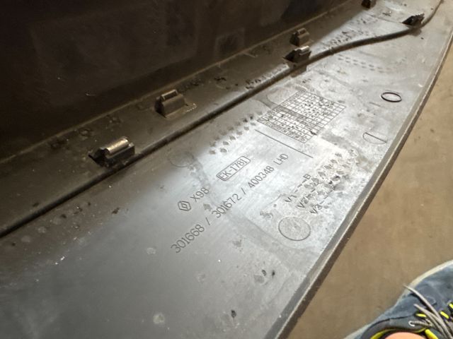 bontott RENAULT CLIO IV Bal hátsó Ajtó Kárpit